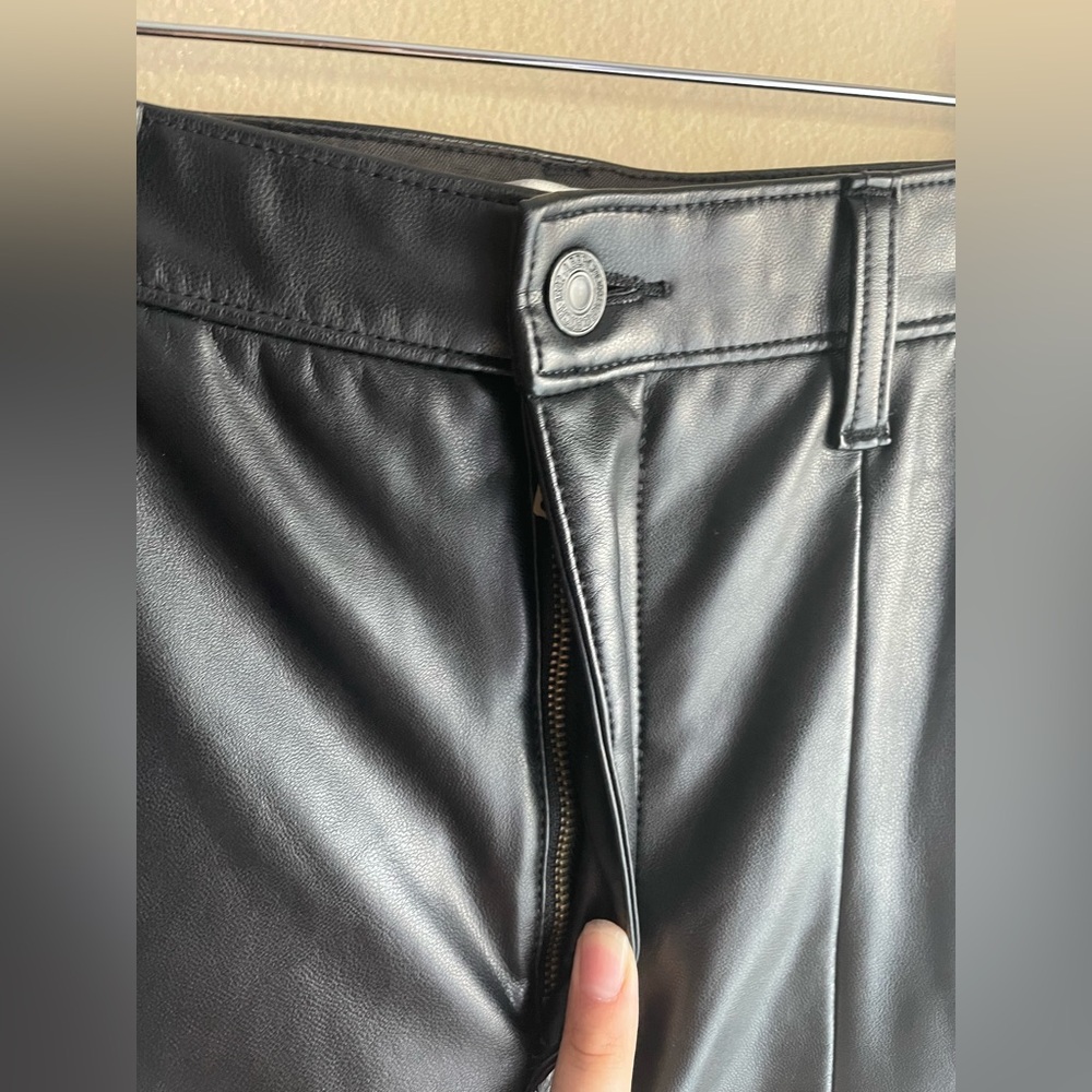 Abercrombie Fitch Faux Leather Women Skinny Pants Size 25 - Picture 5 of 10